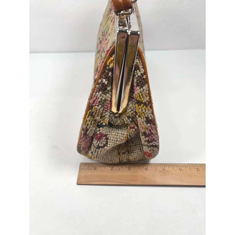 Vintage Medium Handbag Floral Tapestry Needlepoint Top Handle Cottage Grandma